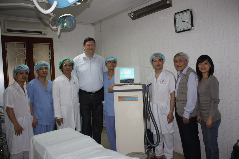 Cung cấp và triển khai lắp đặt máy phẫu thuật lạnh tại Viện Da liễu TW